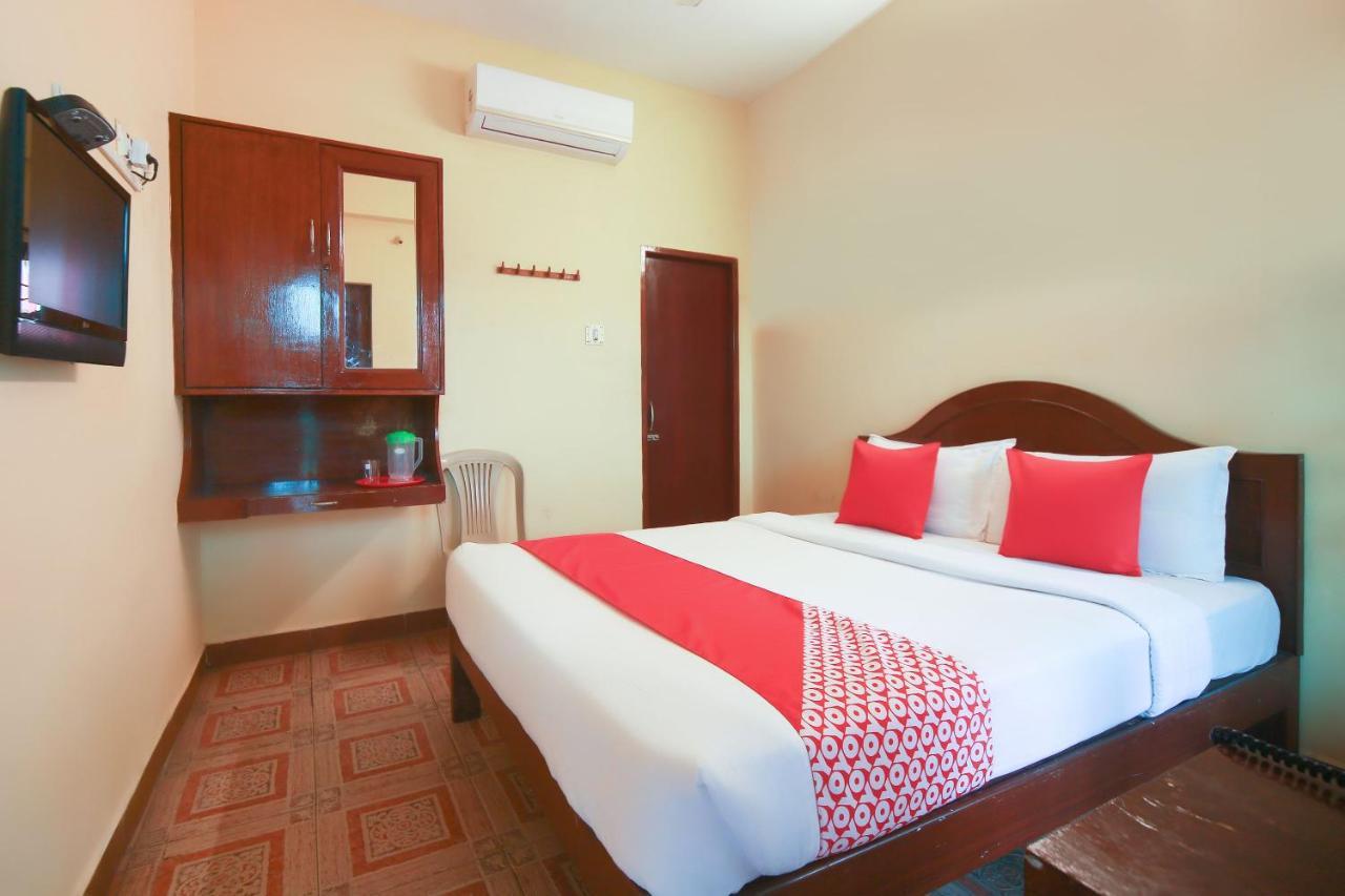 Oyo 23098 Ushama Heritage Guest House Puducherry Exterior foto