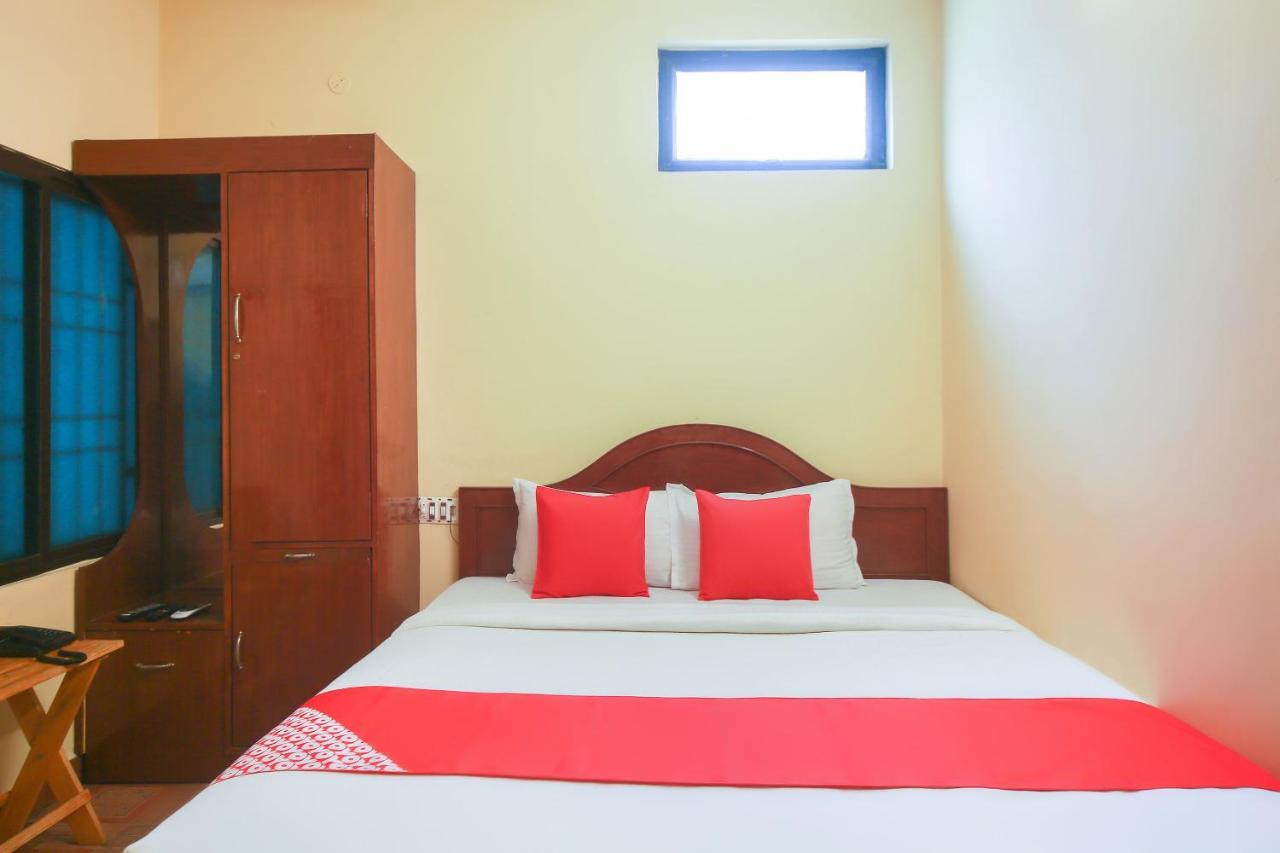 Oyo 23098 Ushama Heritage Guest House Puducherry Exterior foto