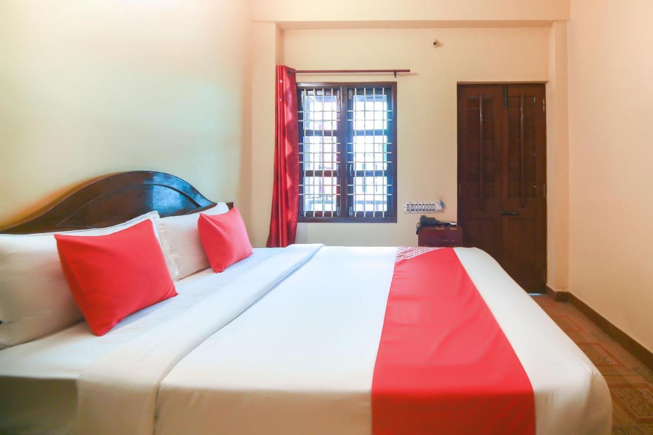 Oyo 23098 Ushama Heritage Guest House Puducherry Exterior foto